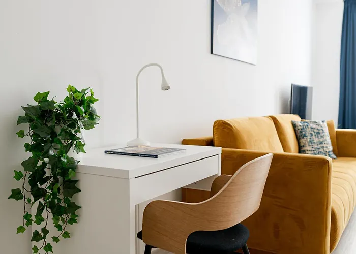 Spirit - Azure Sky With Free Parking Apartment *