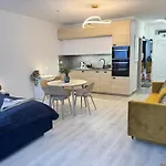 Spirit - Azure Sky With Free Parking Appartement