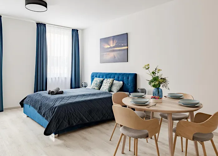 Spirit - Azure Sky With Free Parking *