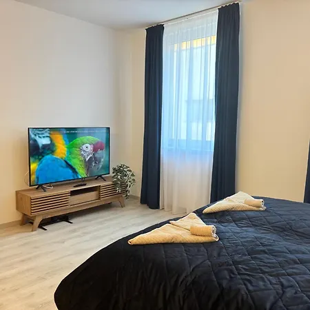 Spirit - Azure Sky With Free Parking * Budapest